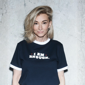 T-shirt 'I AM ENOUGH.' - night sky