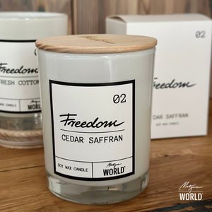 Świeca 'FREEDOM' 02 - cedar saffran