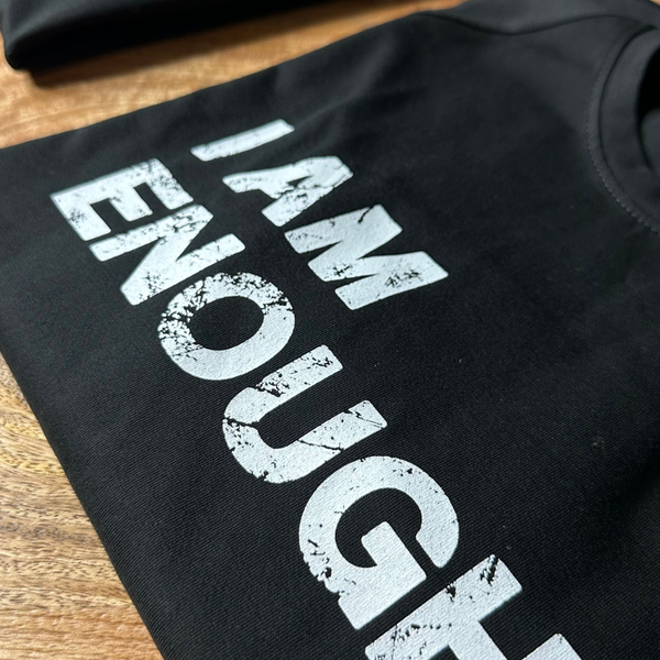 Longsleeve 'I AM ENOUGH'