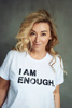 T-shirt oversize 'I AM ENOUGH' white