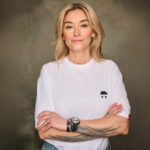 T-shirt oversize 'MŁODE GŁOWY®' - white