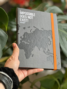Planer roczny 'NIEMOŻLIWE NIE ISTNIEJE' z autografem